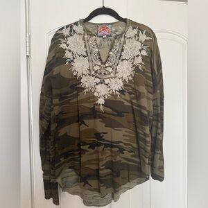 Boho Camo Embroidered Top | Johnny Was /Waffle Knit Long Sleeve L